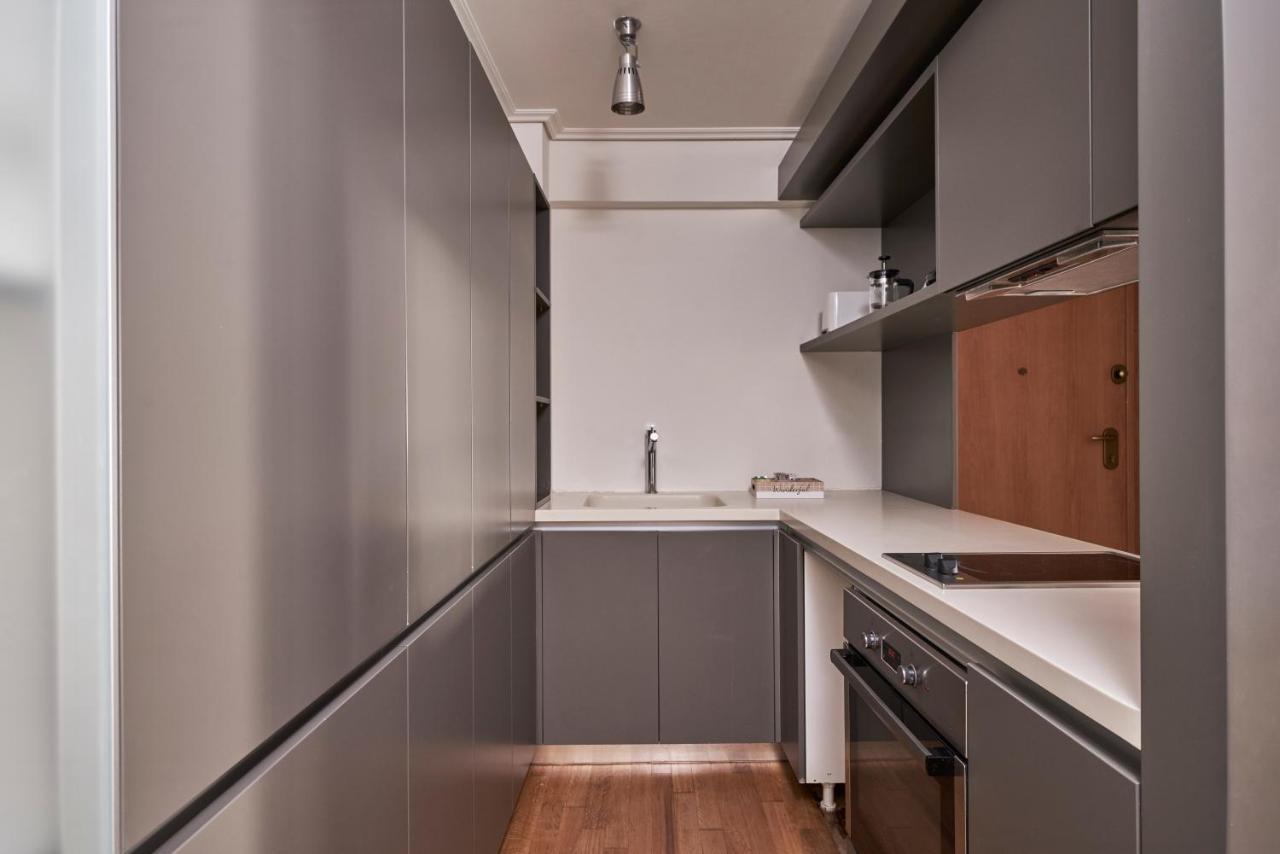 Contemporary & Comfy Apt Next To Acropolis Museum Атина Екстериор снимка